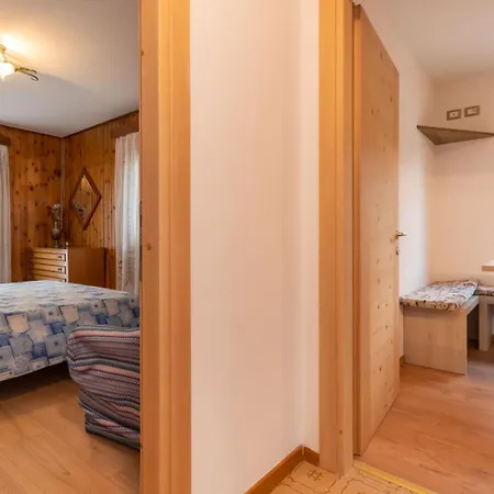 Alba Sulle Dolomiti Apartamento *
